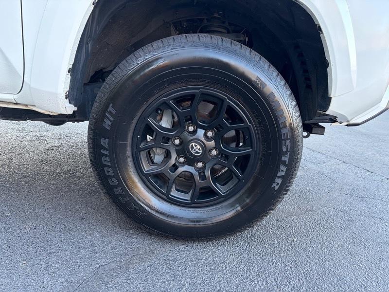 Toyota Tacoma SR5 Double Cab Long Bed V6 6AT 2WD 2022