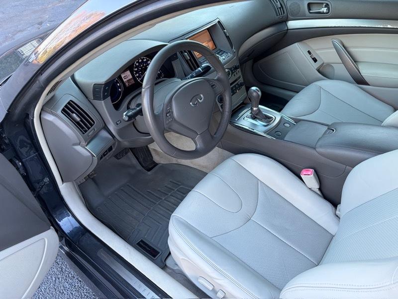 Infiniti G Coupe G37 2011