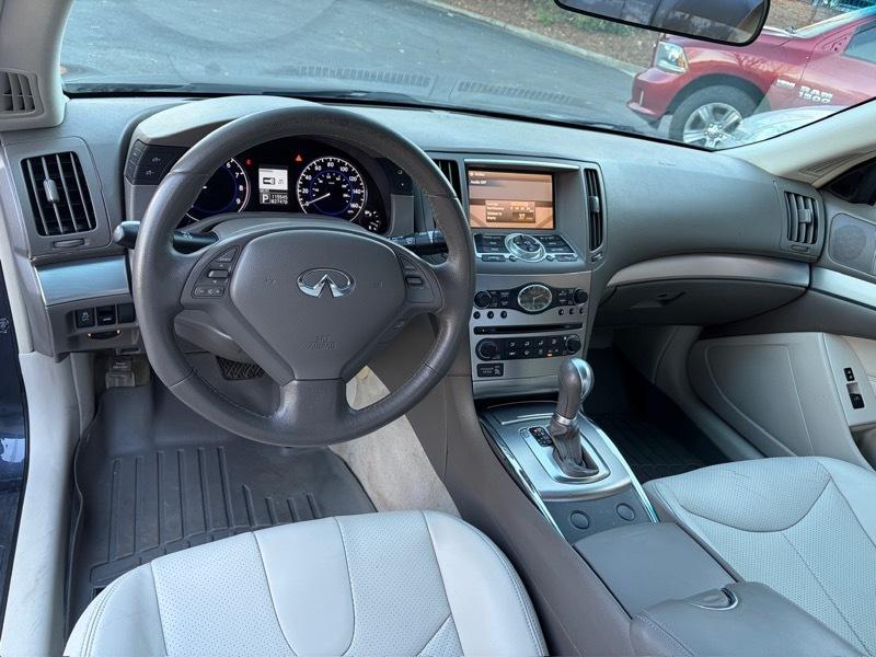 Infiniti G Coupe G37 2011