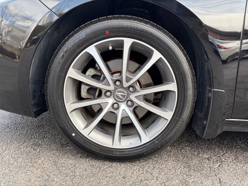 Acura TLX 9-Spd AT w/Technology Package 2015