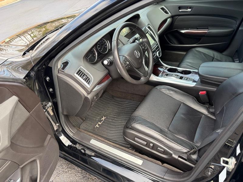 Acura TLX 9-Spd AT w/Technology Package 2015