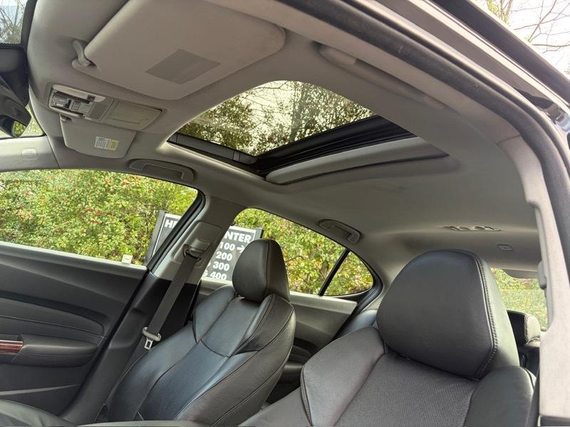 Acura TLX 9-Spd AT w/Technology Package 2015