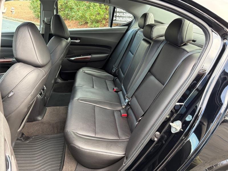 Acura TLX 9-Spd AT w/Technology Package 2015