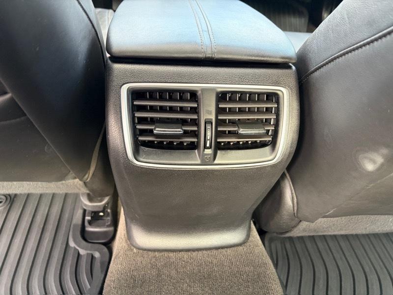 Acura TLX 9-Spd AT w/Technology Package 2015