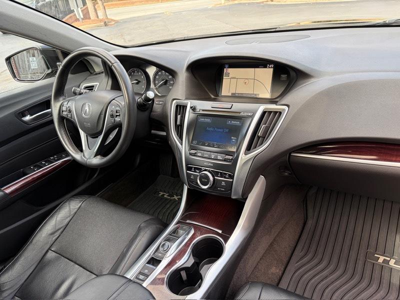 Acura TLX 9-Spd AT w/Technology Package 2015