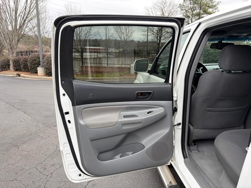 Toyota Tacoma PreRunner Double Cab Long Bed V6 2WD 2005