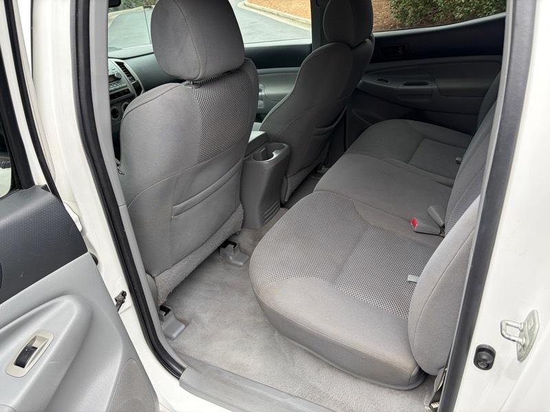 Toyota Tacoma PreRunner Double Cab Long Bed V6 2WD 2005