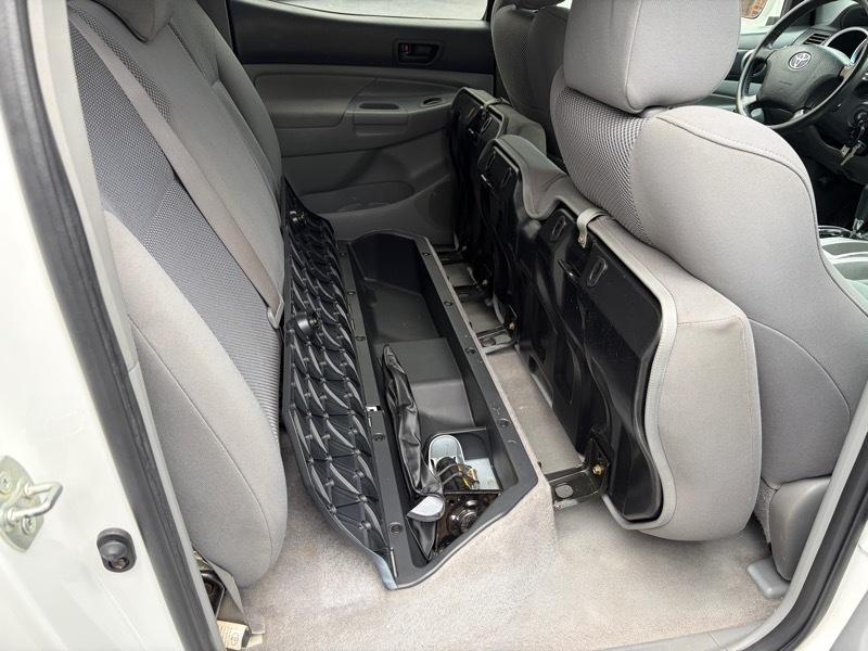 Toyota Tacoma PreRunner Double Cab Long Bed V6 2WD 2005