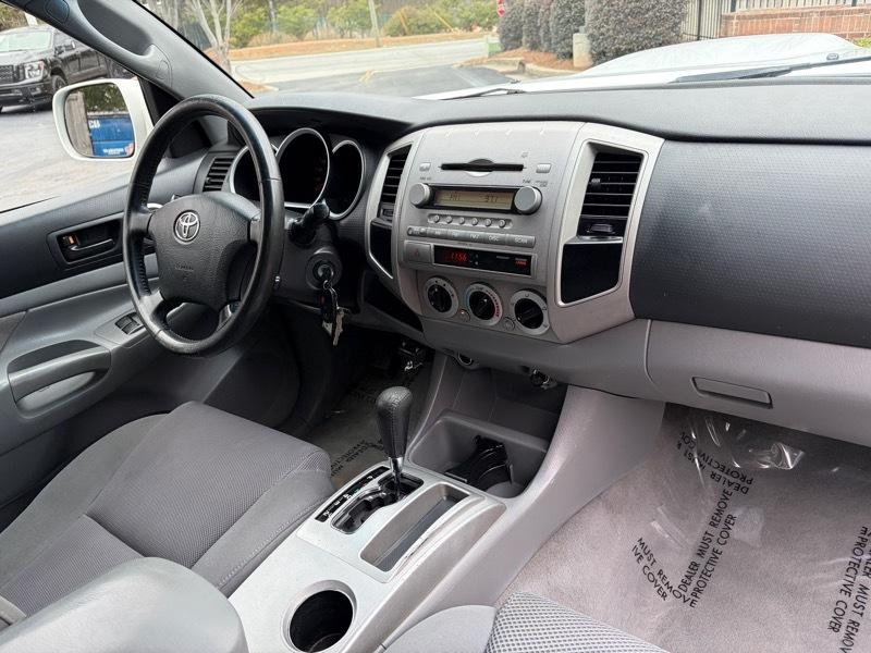 Toyota Tacoma PreRunner Double Cab Long Bed V6 2WD 2005