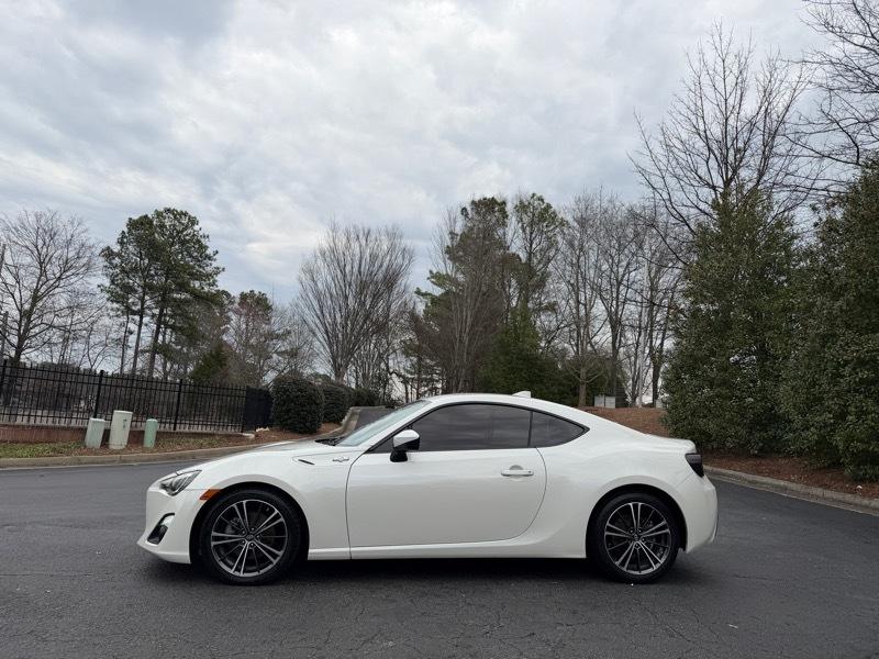 Scion FR-S 6MT 2016