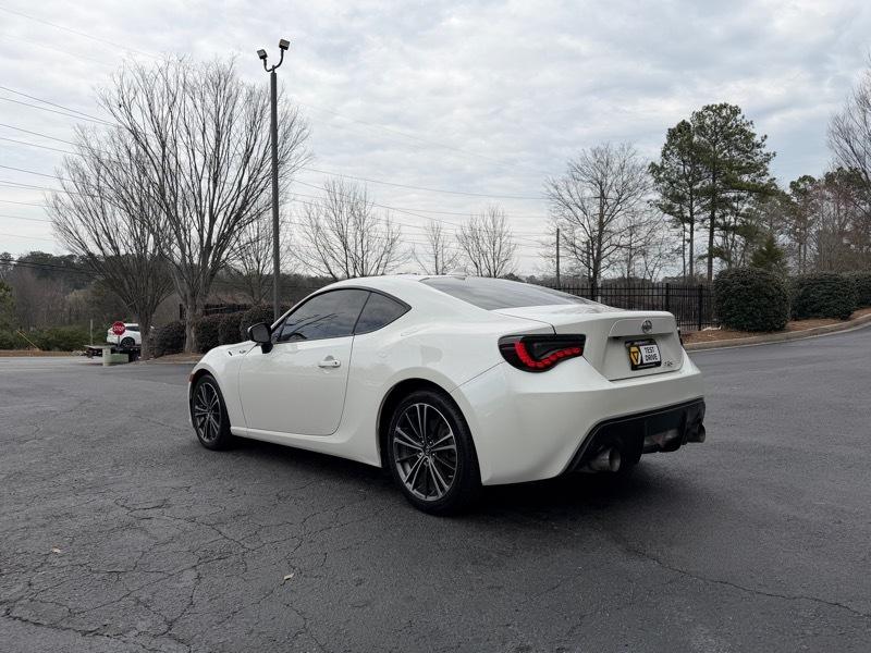 Scion FR-S 6MT 2016