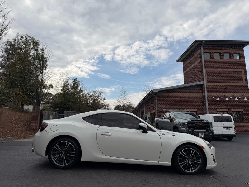 Scion FR-S 6MT 2016