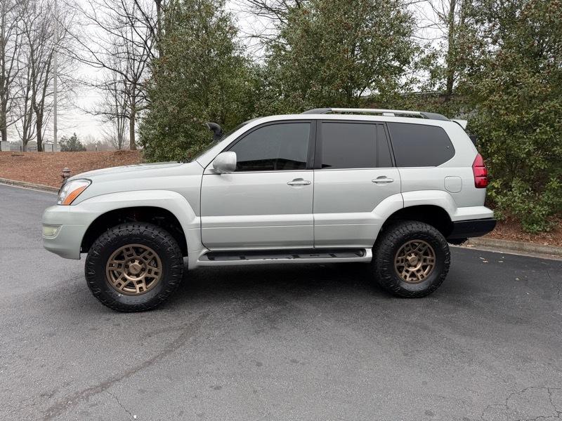 Lexus GX 470 Sport Utility 2004