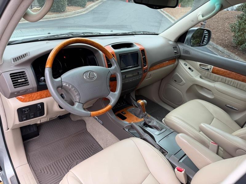 Lexus GX 470 Sport Utility 2004