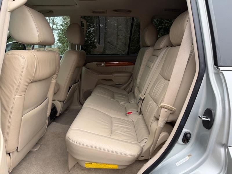 Lexus GX 470 Sport Utility 2004