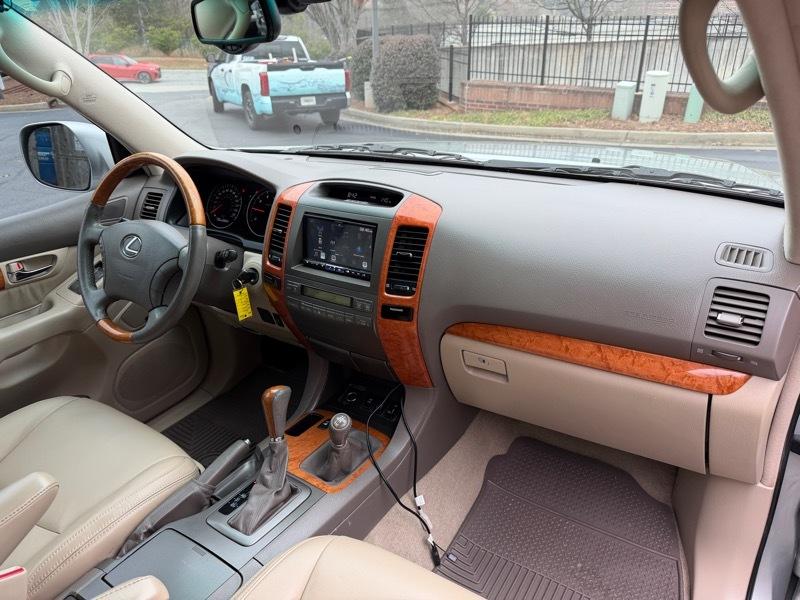 Lexus GX 470 Sport Utility 2004