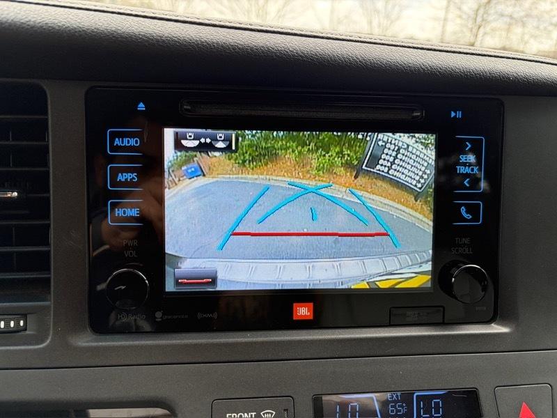 Toyota Sienna Limited Premium 7-Passenger 2017