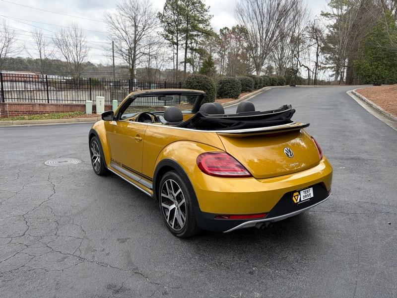 Volkswagen Beetle 1.8T Dune Convertible 2017