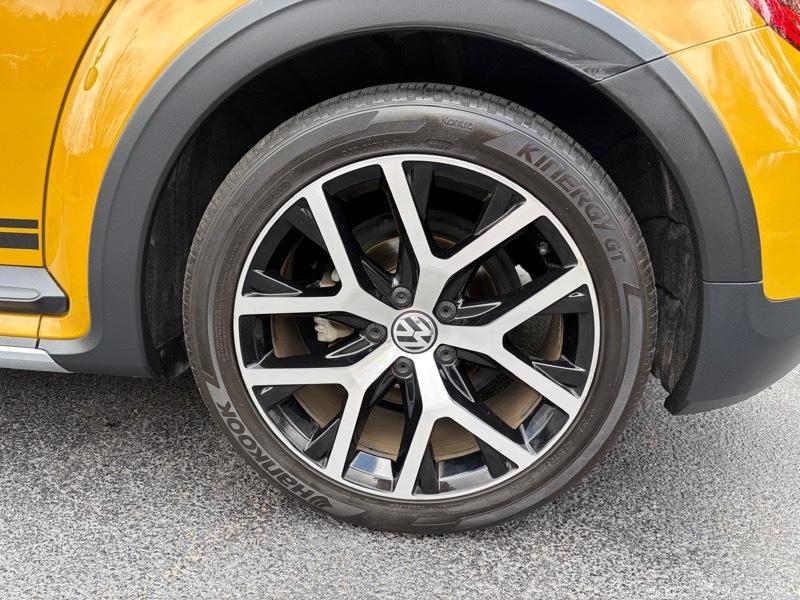 Volkswagen Beetle 1.8T Dune Convertible 2017