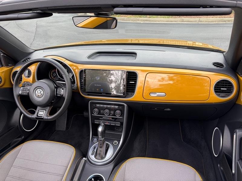 Volkswagen Beetle 1.8T Dune Convertible 2017