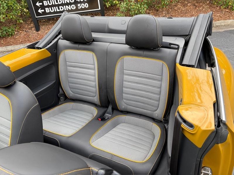 Volkswagen Beetle 1.8T Dune Convertible 2017