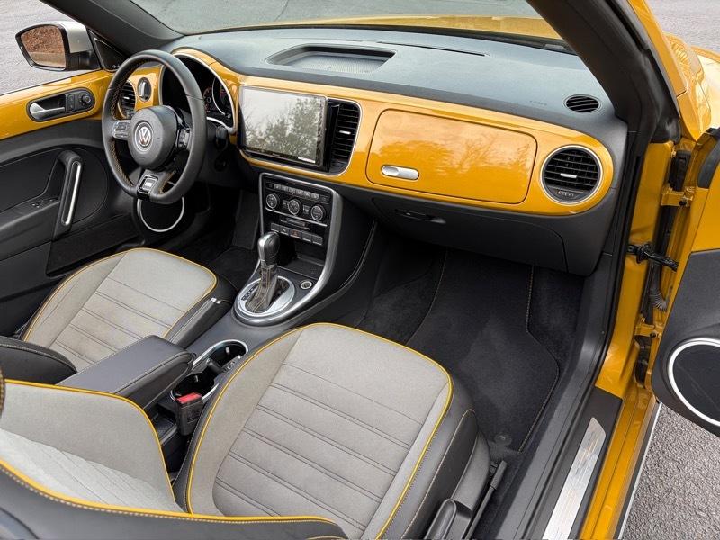 Volkswagen Beetle 1.8T Dune Convertible 2017