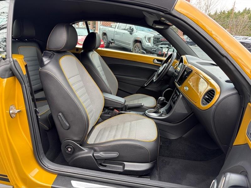 Volkswagen Beetle 1.8T Dune Convertible 2017