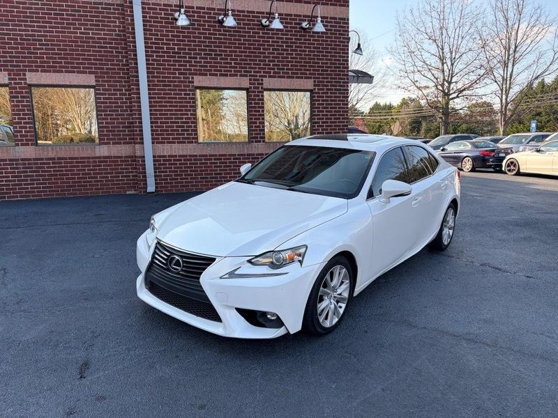 Lexus IS 200t 2016