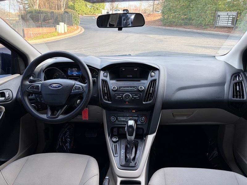 Ford Focus SE Sedan 2015