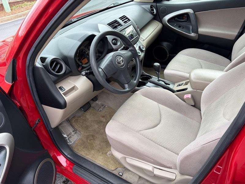 Toyota RAV4 Base I4 2WD 2008