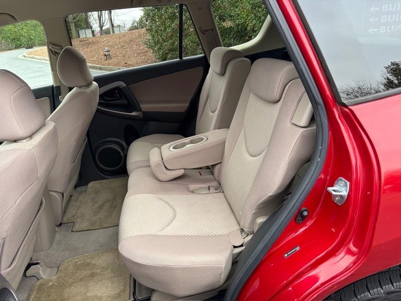 Toyota RAV4 Base I4 2WD 2008