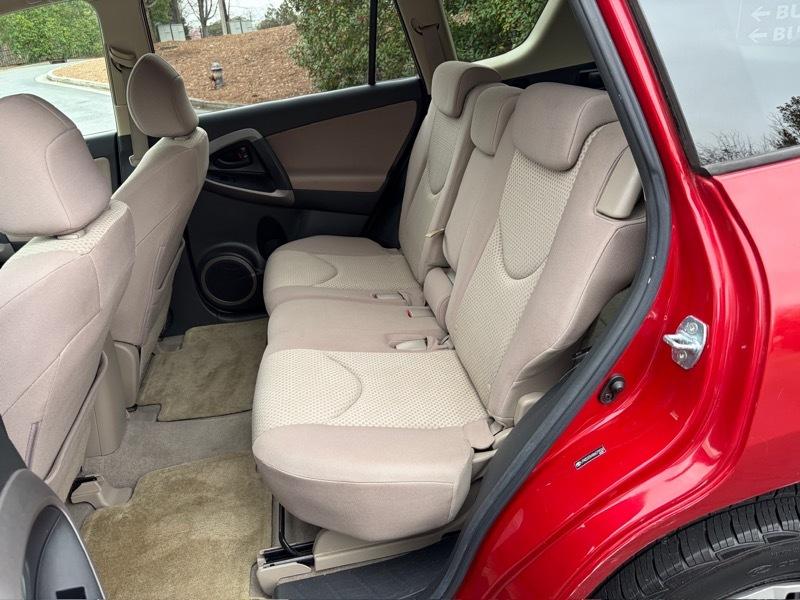 Toyota RAV4 Base I4 2WD 2008