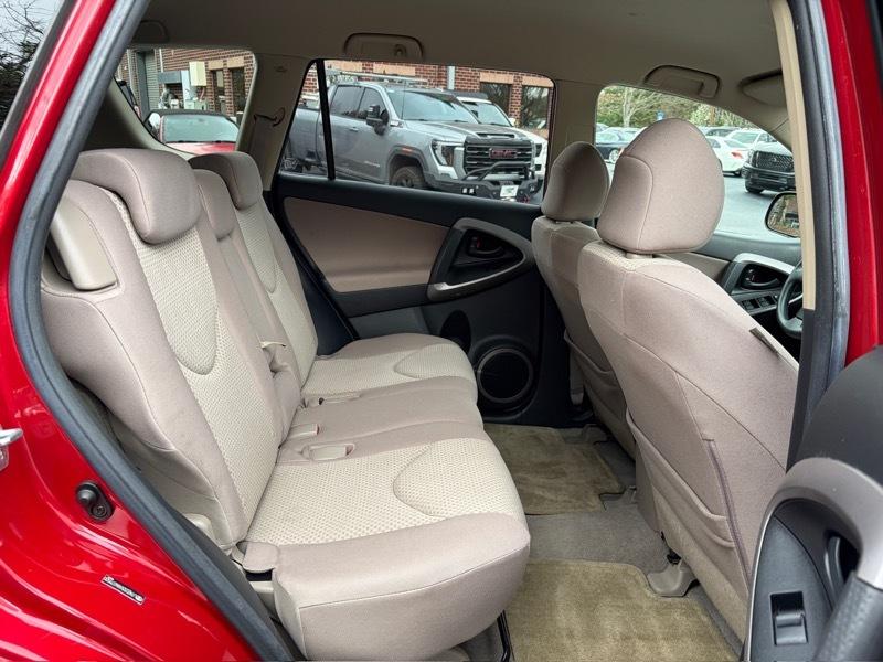 Toyota RAV4 Base I4 2WD 2008