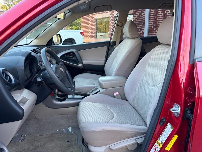 Toyota RAV4 Base I4 2WD 2008