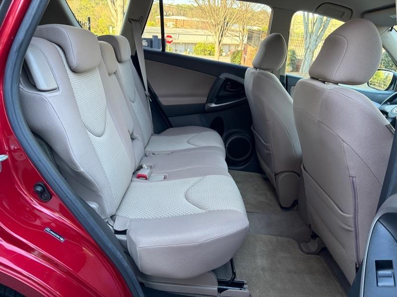 Toyota RAV4 Base I4 2WD 2008