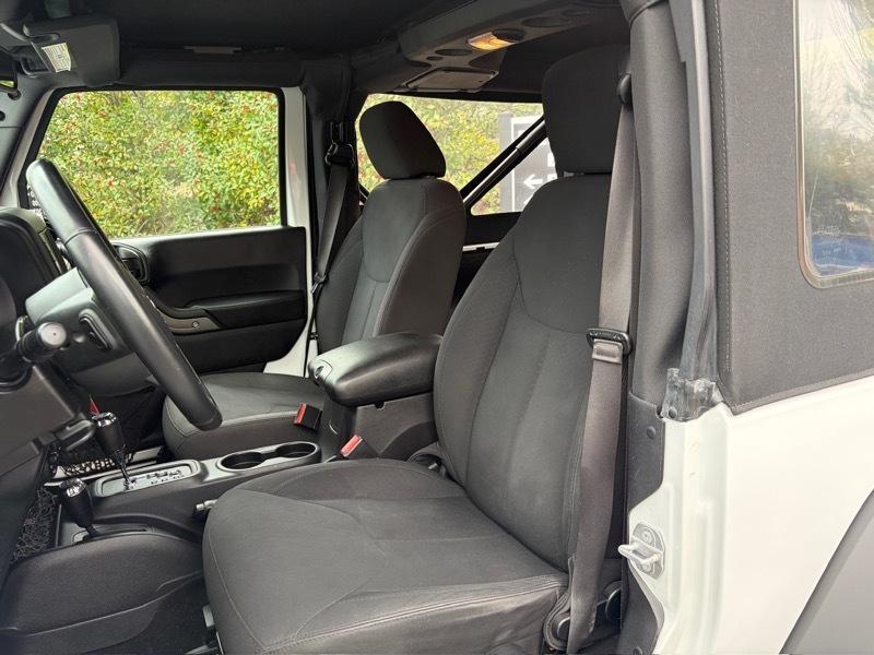 Jeep Wrangler Sport 4WD 2016