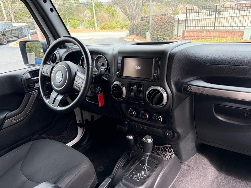 Jeep Wrangler Sport 4WD 2016