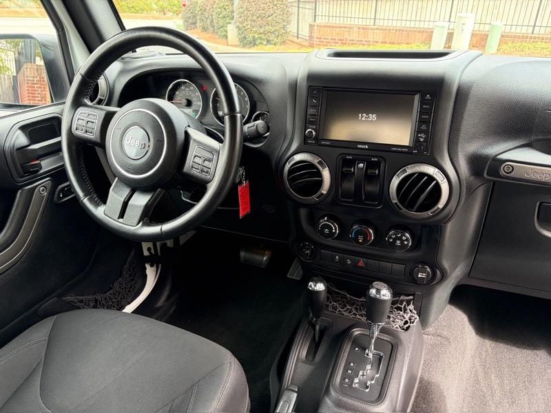 Jeep Wrangler Sport 4WD 2016