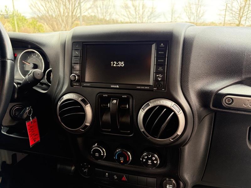 Jeep Wrangler Sport 4WD 2016