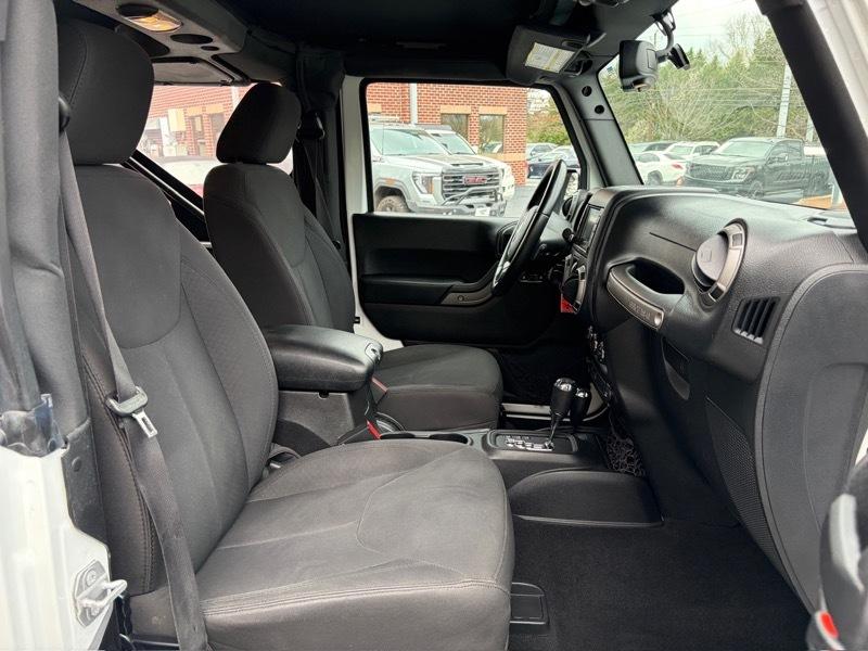 Jeep Wrangler Sport 4WD 2016