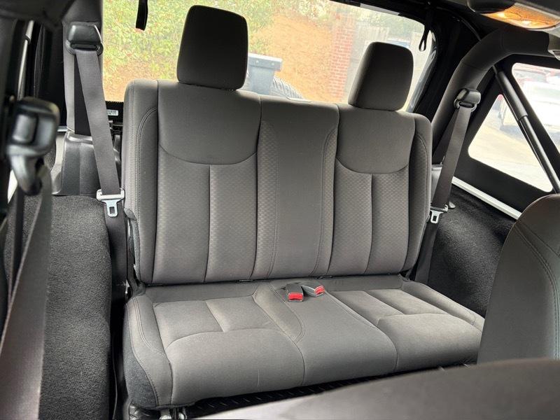 Jeep Wrangler Sport 4WD 2016