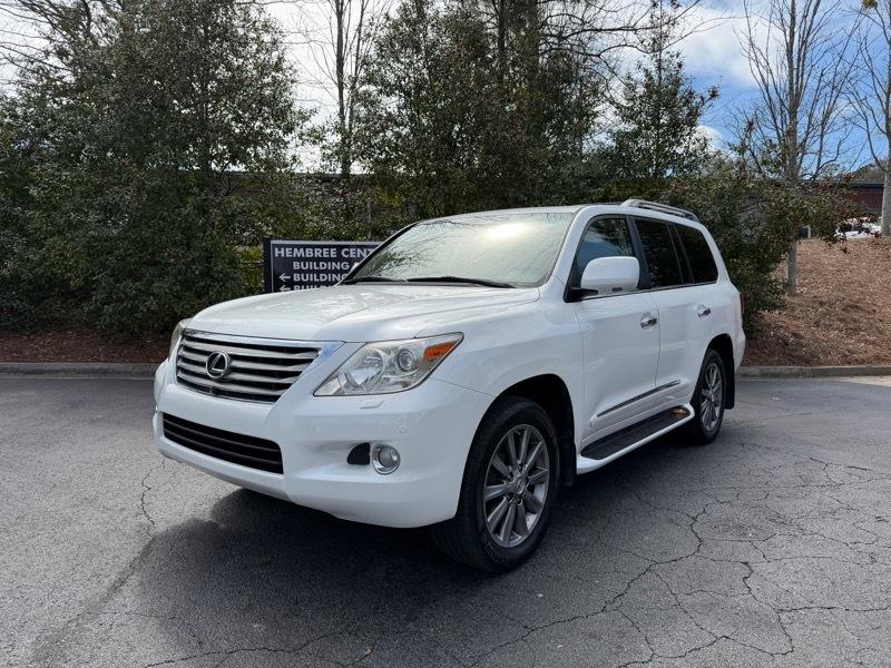 Lexus LX 570 Sport Utility 2011