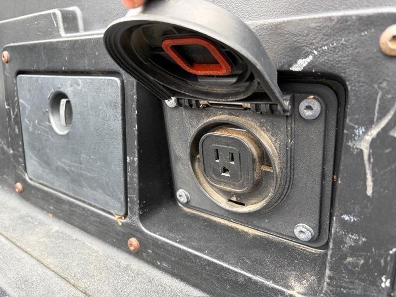 Toyota Tacoma Double Cab V6 4WD 2013