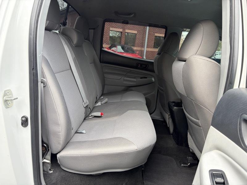 Toyota Tacoma Double Cab V6 4WD 2013