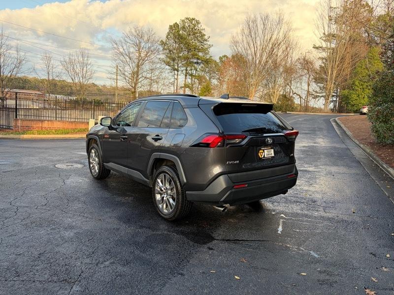 Toyota RAV4 XLE Premium 2022