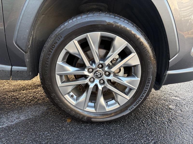 Toyota RAV4 XLE Premium 2022