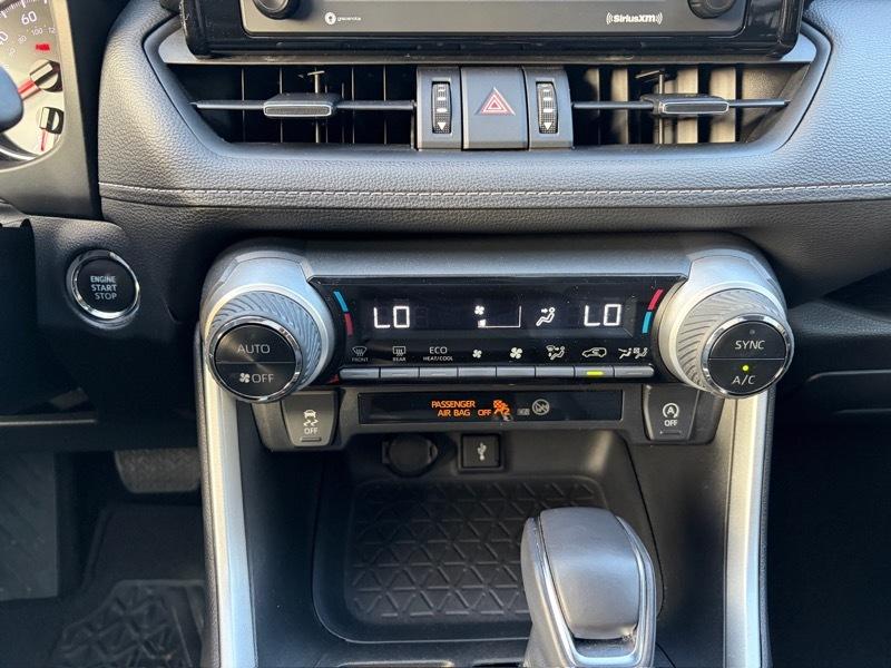 Toyota RAV4 XLE Premium 2022