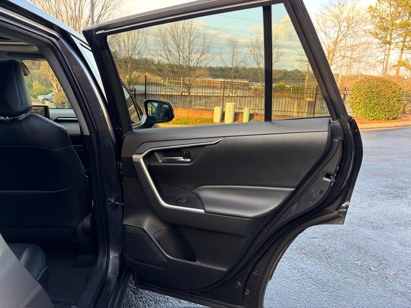 Toyota RAV4 XLE Premium 2022