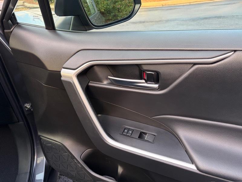 Toyota RAV4 XLE Premium 2022