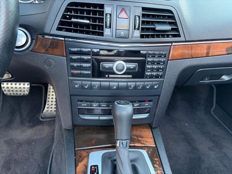 Mercedes-Benz E-Class E350 Cabriolet 2011